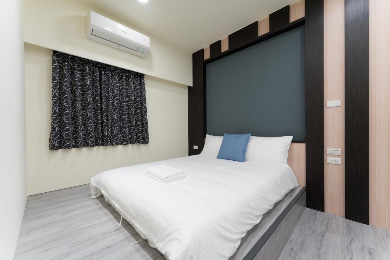 Reise Guesthouse 喜遊旅宿 ゲストハウス 旅マニア Tainan Extérieur photo
